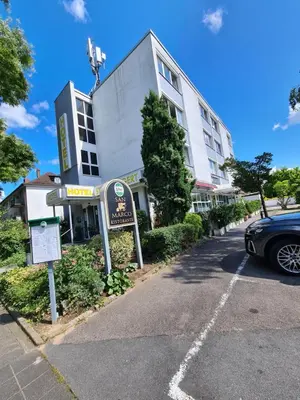 Das Gebäude in dem sich das Hotel befindet