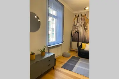 Ein Sitzbereich in der Unterkunft Altbauwohnung am Gutenbergplatz