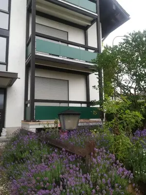 Ein Garten an der Unterkunft Ferienwohnung Ziegelbergblick