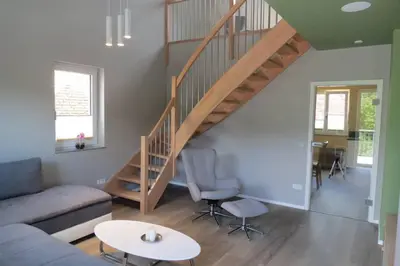 Ein Sitzbereich in der Unterkunft Ferienwohnung 'Burgblick'