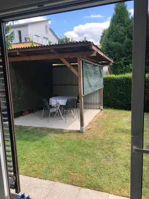 Ein Garten an der Unterkunft Ferienwohnung Janson-2