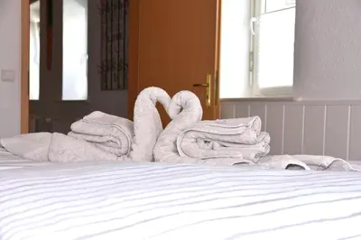 Ein Bett oder Betten in einem Zimmer der Unterkunft FeWo 2 - Deidesheim
