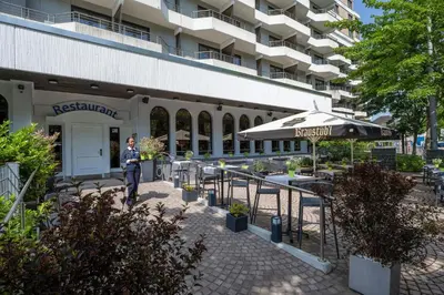 Das Gebäude in dem sich das Hotel befindet