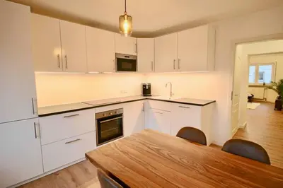 Küche/Küchenzeile in der Unterkunft Fantastische Moderne und Zentrale Wohnung mit Balkon