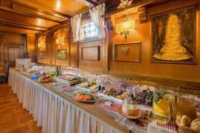 Essen im Hotel oder in der Nähe