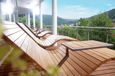 Ein allgemeiner Bergblick oder ein Berglick von des Hotels aus