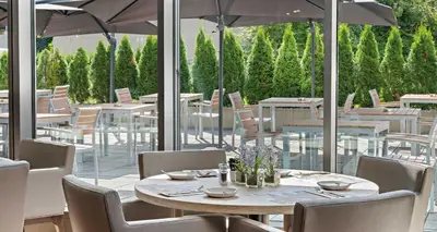 Ein Restaurant oder anderes Speiselokal in der Unterkunft Hotel Newton Heilbronn