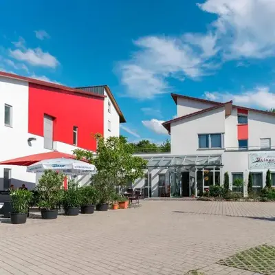 Muellers Weingut und Weinstube im Auerberg