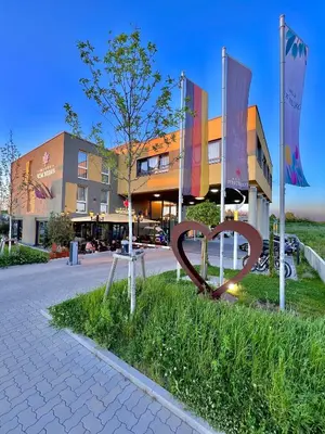 Das Gebäude in dem sich das Hotel befindet
