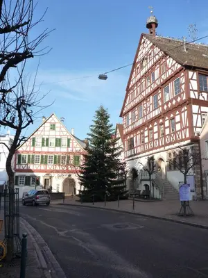 Das Gebäude in dem sich das Gasthaus befindet