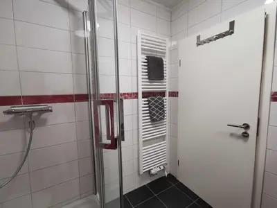 Ein Badezimmer in der Unterkunft Haus Fröhlich