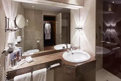 Ein Badezimmer in der Unterkunft Parkhotel Pforzheim