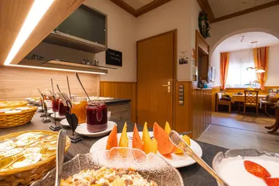 Essen in der Pension oder in der Nähe
