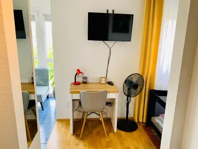TV/Unterhaltungsangebot in der Unterkunft AnNa Home & Sunny Home Apartments
