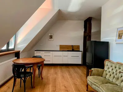 Ein Sitzbereich in der Unterkunft Boutique Apartments & Café am Sonnenhof 1737