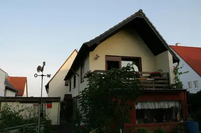 Das Gebäude in dem sich die Ferienwohnung befindet