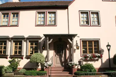 Das Gebäude in dem sich das Hotel befindet