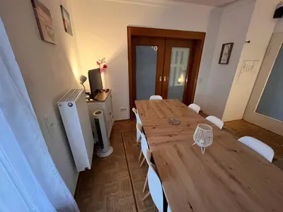 Grundriss der Unterkunft Grosses Apartment Aschaffenburg 4 Schlafzimmer für bis zu 11 Gäste AschaffApartment Mainaschaff