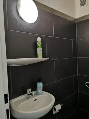 Ein Badezimmer in der Unterkunft 3 Zimmer Wohnung in Eppelheim 77qm 1A Lage nähe Heidelberg
