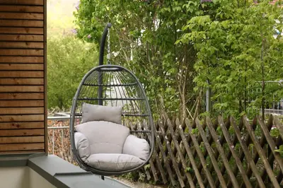 Ein Garten an der Unterkunft Ferienwohnung Waldfrieden