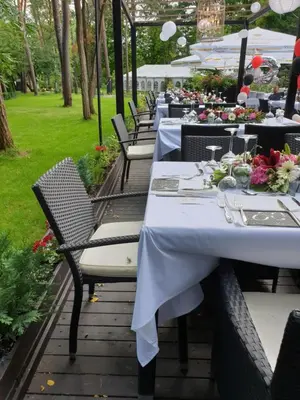 Ein Garten an der Unterkunft Wolfschlucht
