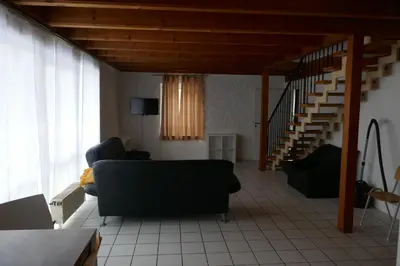 Ein Sitzbereich in der Unterkunft Zum Hexenhäusle