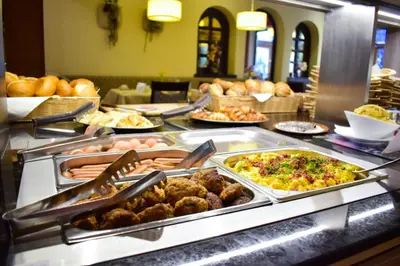 Essen im Hotel oder in der Nähe
