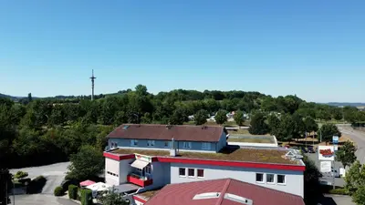 Das Gebäude in dem sich das Hotel befindet