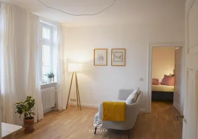Ein Bett oder Betten in einem Zimmer der Unterkunft Die Gründerzeitvilla zwischen Weinstrasse und Pfälzer Wald