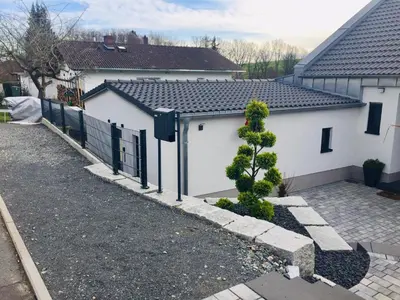 Das Gebäude in dem sich die Ferienwohnung befindet