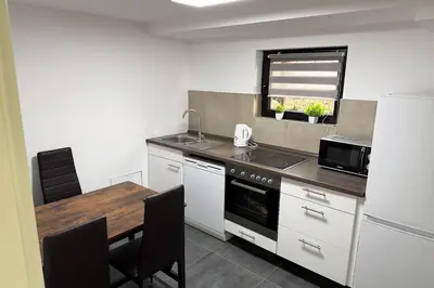 Küche/Küchenzeile in der Unterkunft 4 Zimmer Ferienwohnung Egelsbach