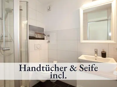 Ein Badezimmer in der Unterkunft Glücks-Quartier 