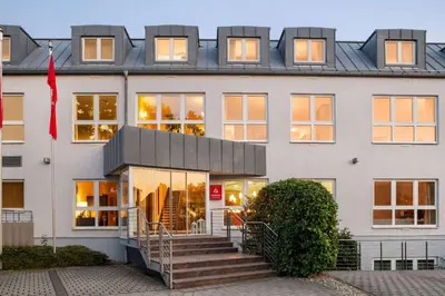 Das Gebäude in dem sich das Hotel befindet