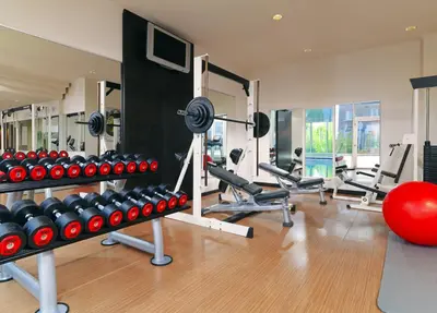 Das Fitnesscenter und/oder die Fitnesseinrichtungen in der Unterkunft Heidelberg Marriott Hotel