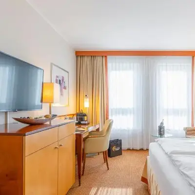 The Q - Quadro City Hotel