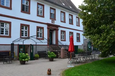 Das Gebäude in dem sich das Bed & Breakfast befindet