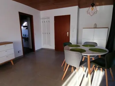 Ein Sitzbereich in der Unterkunft Ferienwohnung Max und Moritz