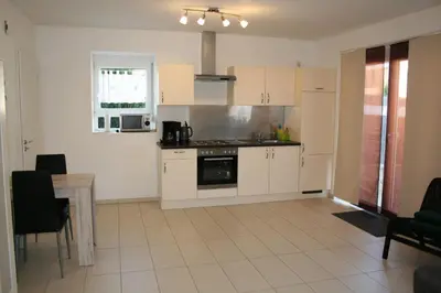 Küche/Küchenzeile in der Unterkunft Ferienwohnung Christoph,nahe Burg Steinsberg