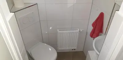 Ein Badezimmer in der Unterkunft Private Unterkunft Askinartar