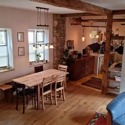 Schöne Ferienwohnung mit Kamin