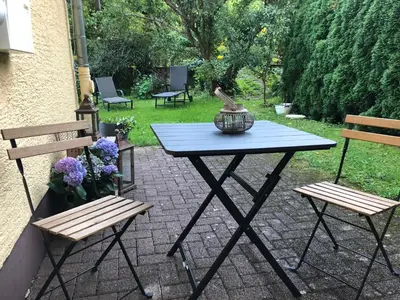 Ein Garten an der Unterkunft Ferienwohnung miraBelle