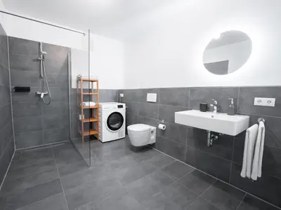 Ein Badezimmer in der Unterkunft Prime Park Family Apartment Aschaffenburg