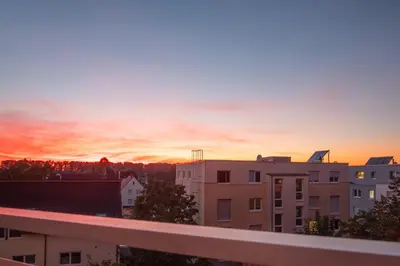 Blick auf den Sonnenuntergang/Sonnenaufgang von der Ferienwohnung aus oder aus der Nähe