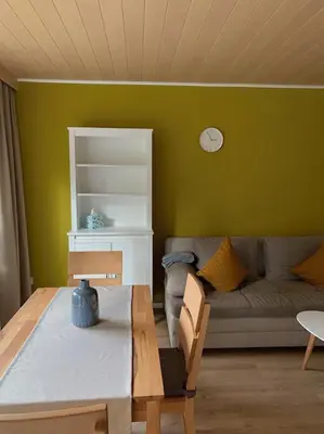 Ein Sitzbereich in der Unterkunft Ferienwohnung Birka