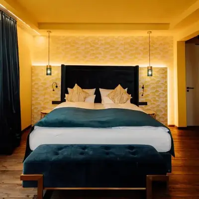REINHARDTs HOTEL