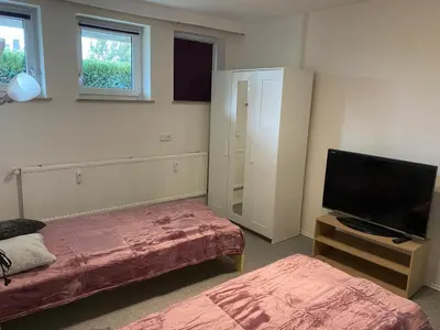 Ein Bett oder Betten in einem Zimmer der Unterkunft Nahe an der City für Monteure und für Urlauber