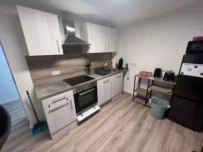 Küche/Küchenzeile in der Unterkunft Ferienwohnung Raiffeisenstraße -groß-