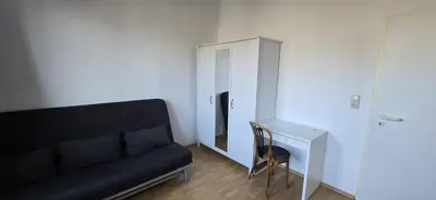 Ein Sitzbereich in der Unterkunft Monteur und Messewohnung