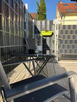 Ein Balkon oder eine Terrasse in der Unterkunft FEWO Eggenstein beim KIT