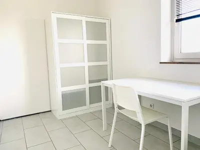 Grundriss der Unterkunft Zentrales Wohlfühl Apartment, 10 Min bis Frankfurt HBF